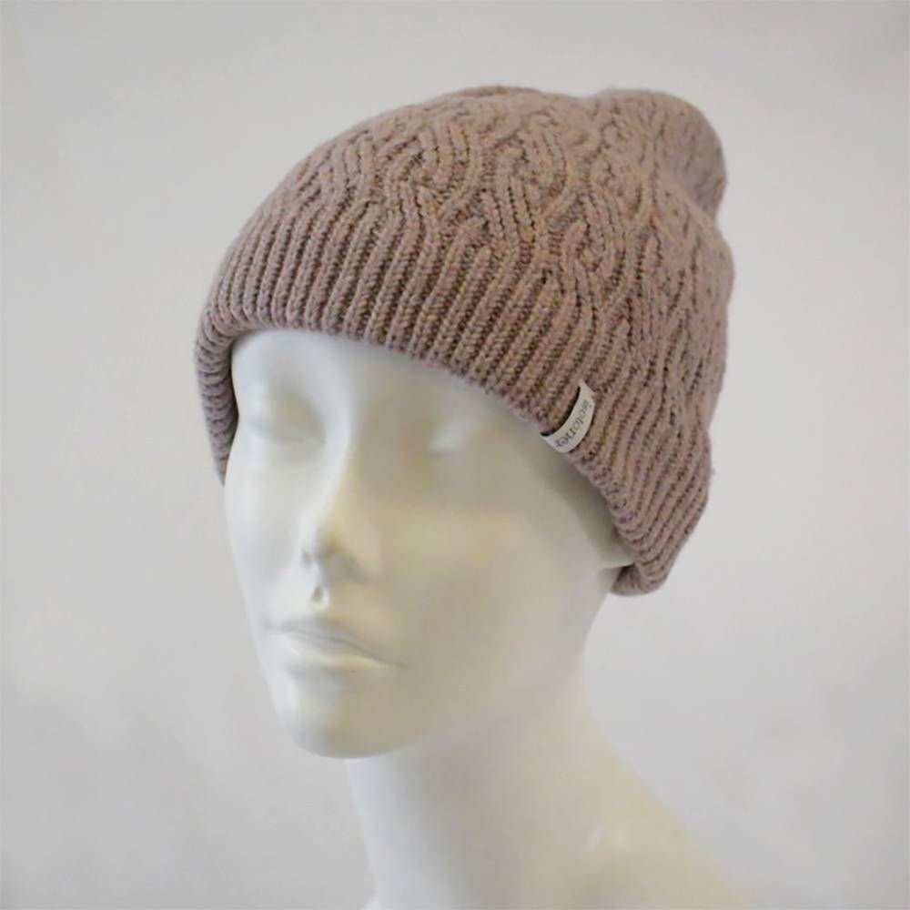 Isotoner Women's Knit Beanie and Gloves Set NWT